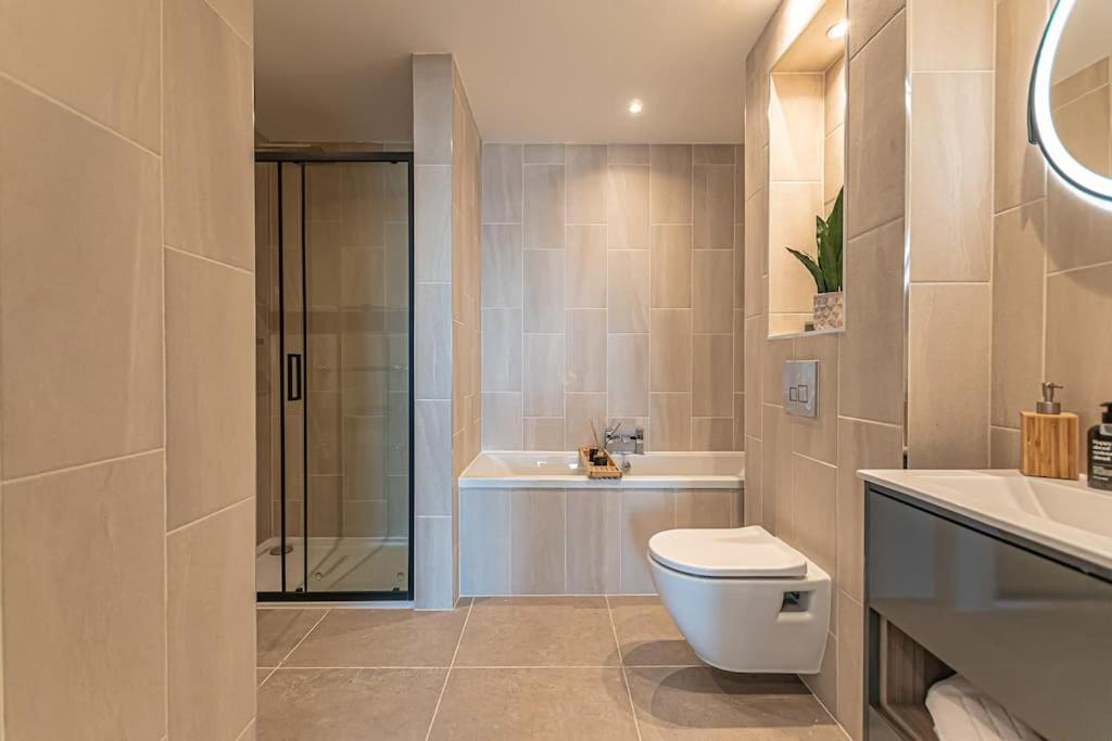 Luxurious 3 Bed - River View * Liverpool