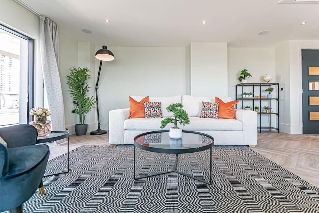Apartment Luxurious 3 Bed - River View Liverpool